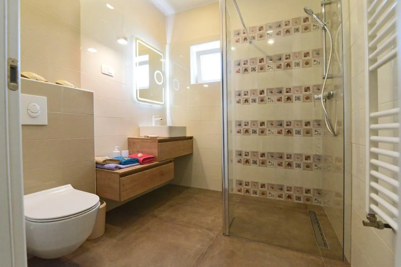 Holiday Home Villa Maggie Pula