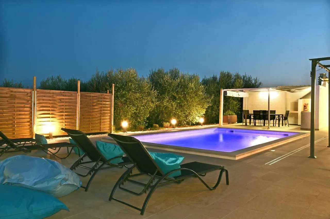 Holiday Home Villa Maggie Pula Croatia