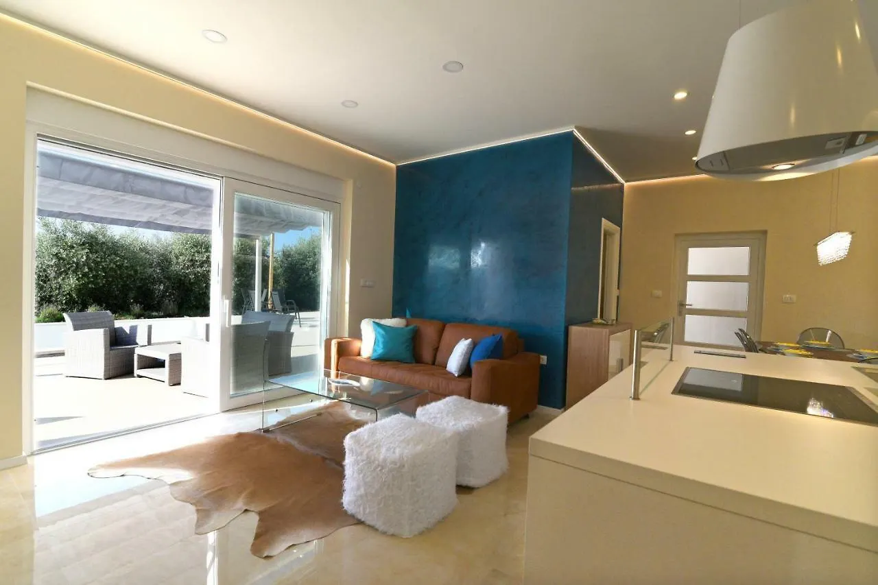 Holiday Home Villa Maggie Pula